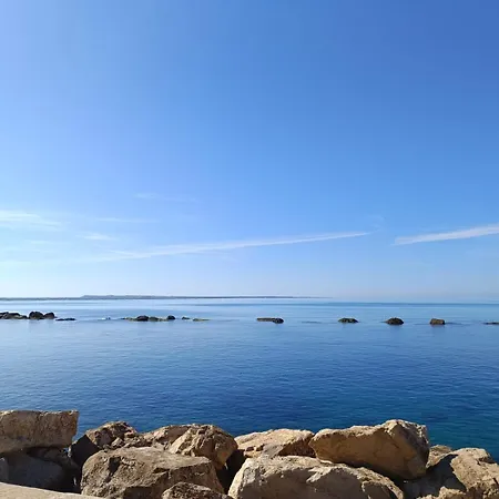 Delfis Ii Bed & Breakfast Gallipoli