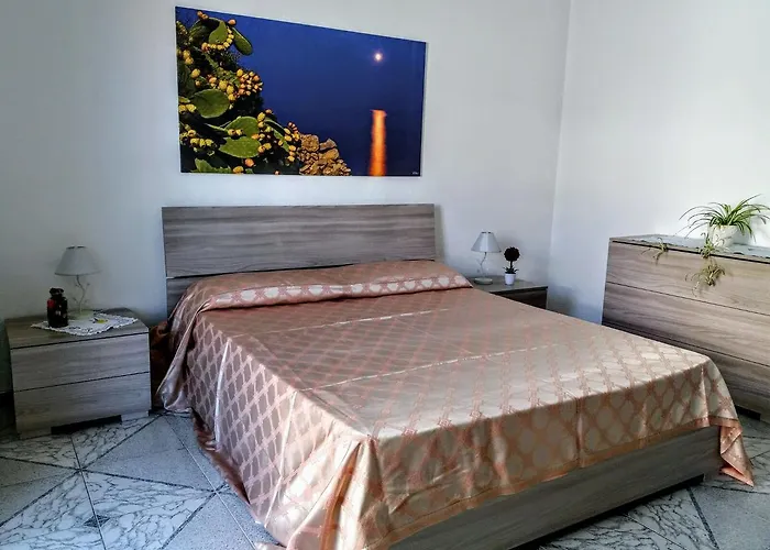 Delfis Ii Bed & Breakfast 3*